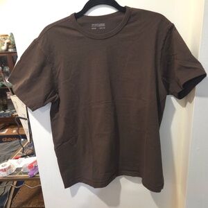 EUC Lady White Company All Cotton Brown T-Shirt Medium